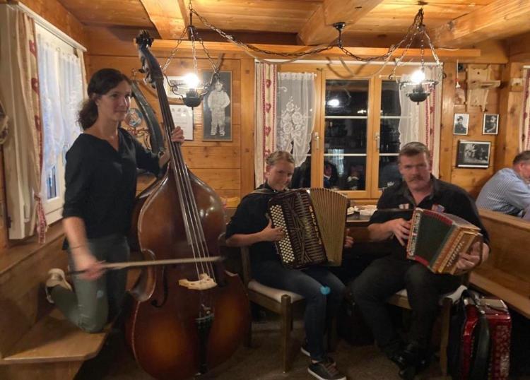 Klewenalp Ausflugs-Ski-Pistenhotel Klewenstock 贝肯里德 外观 照片